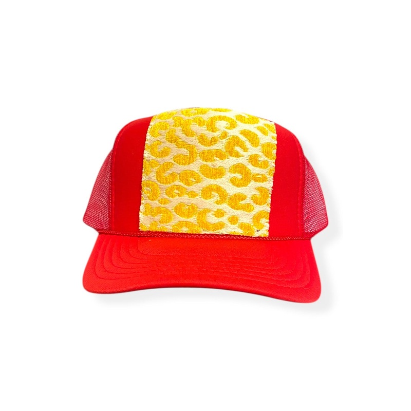 Kilim Trucker Hat – Red 335