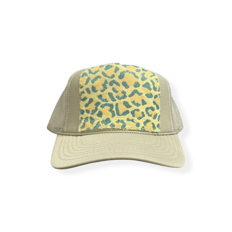 Kilim Trucker Hat – Grey 4
