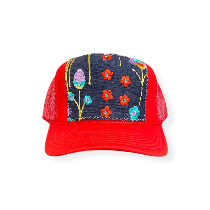 Kilim Trucker Hat – Red 334