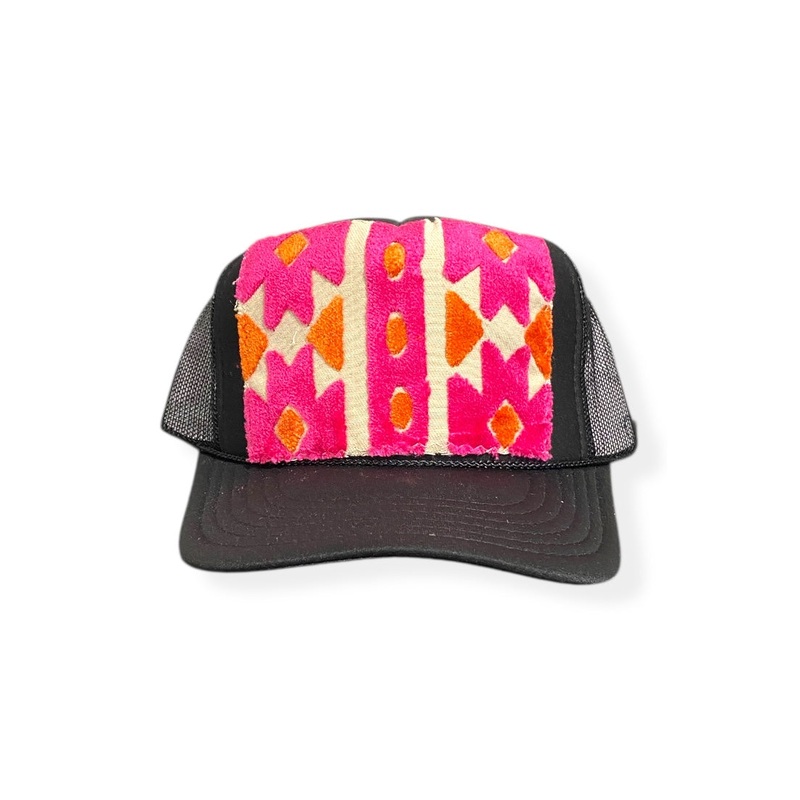 Kilim Trucker Hat – Black 423