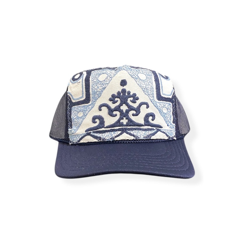 Kilim Trucker Hat – Navy 242