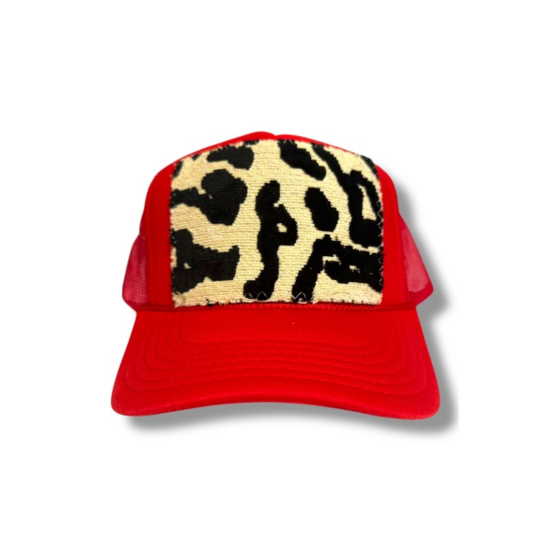 Kilim Trucker Hat – Red 345