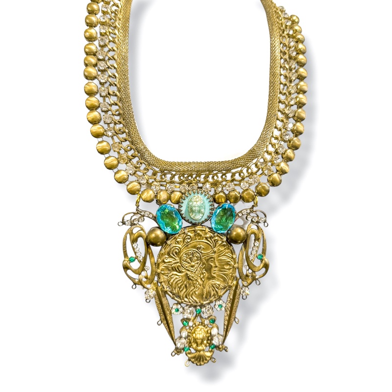 Made in the Deep South 1960s Czech Pendant 1970s Necklace
