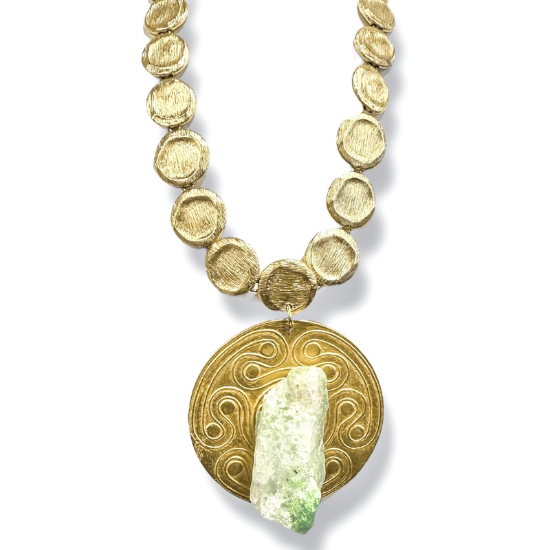 Made in the Deep South 1970s Pendant Green Fluorite Stone 1960’s Necklace