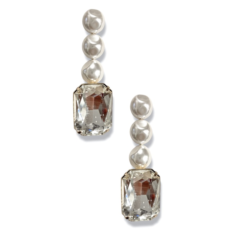 Elengant Evening Cream Pearl Drop Earrings