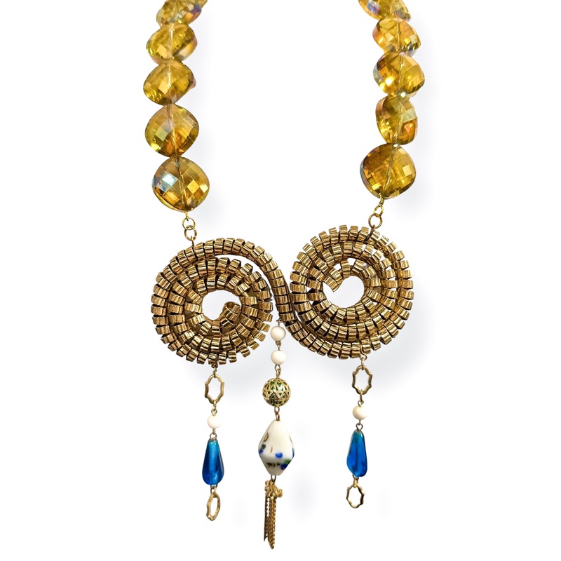 Made in the Deep South 1970s Pendant 1960s Crystal Bead Necklace