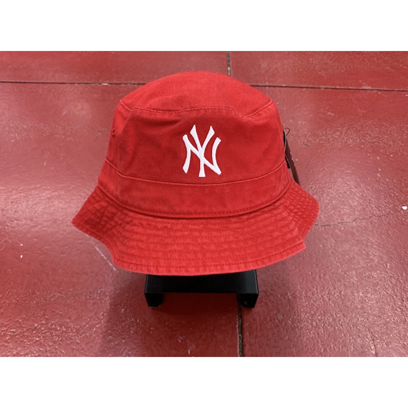 47 BUCKET HAT RED NEW YORK YANKEES