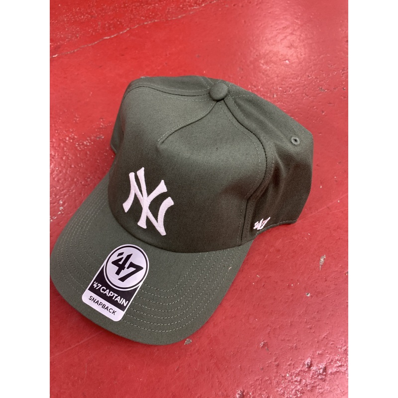 47 CAPTAIN MOSSS NY 17GWP