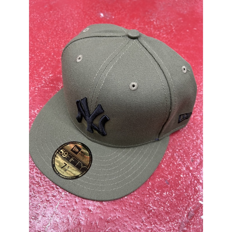 NE NEW YORK OLIVE 13058372|738|712|758|734|778|8