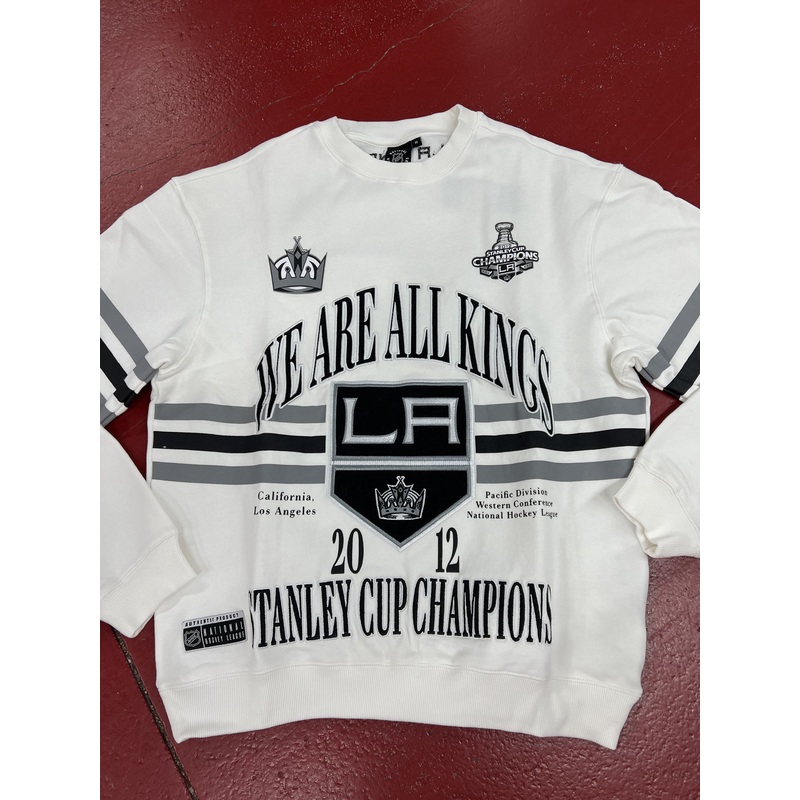 MJLK0667U WE ARE ALL KINGS CREW