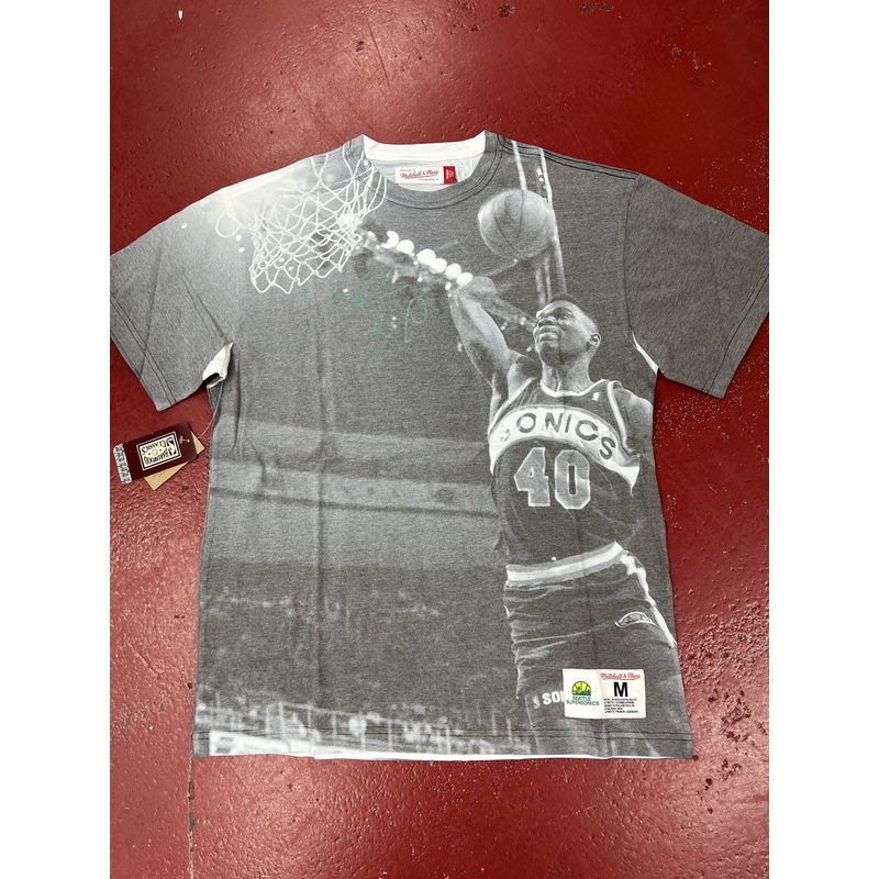 MNN ABOVE THE RIM TEE SONICS MNSO3401