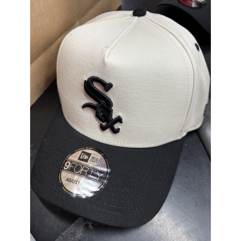 60293258 NE WHITE SOX CAP ADJ