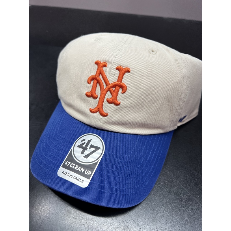 47 CLEAN UP CAPS METS