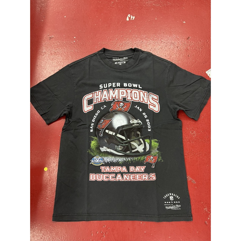 MNTB1300 SUPERBOWL CHAMPS BUCCANEERS