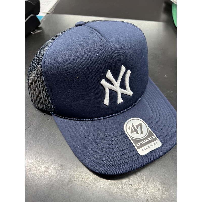 47 NEW YORK FOAM TRUCKER 17KPPNY