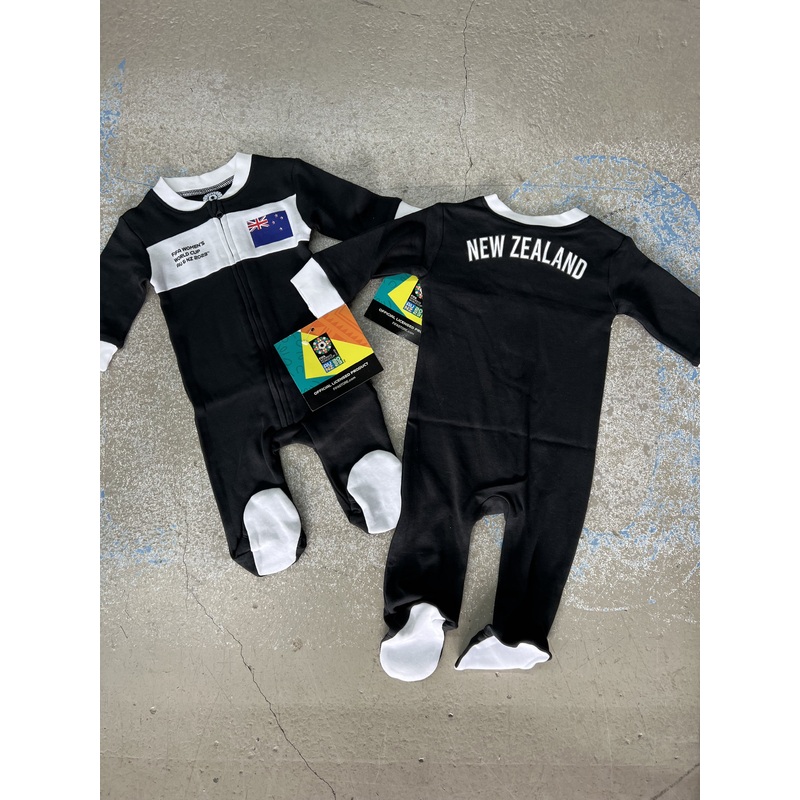 OSKWN17A66 WWC FIFA BABY LS|03|36|69