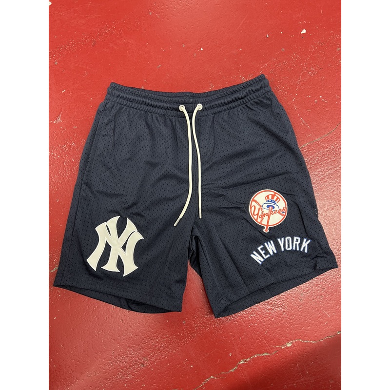 MJNY1204  NEW YORK VINT SHORTS