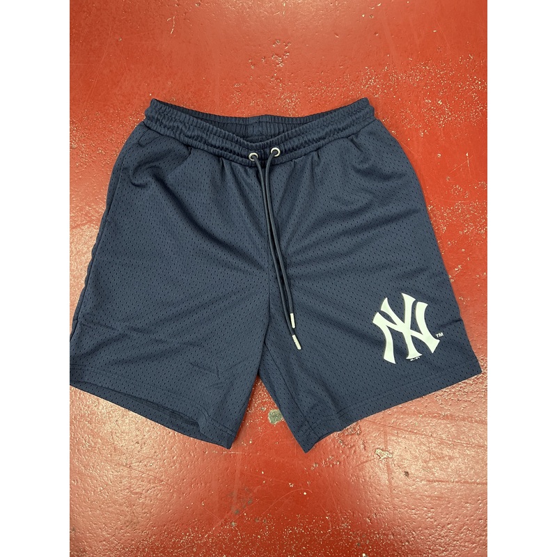 MJNY1299 MAJESTIC NEW YORK YANKEES SHORTS