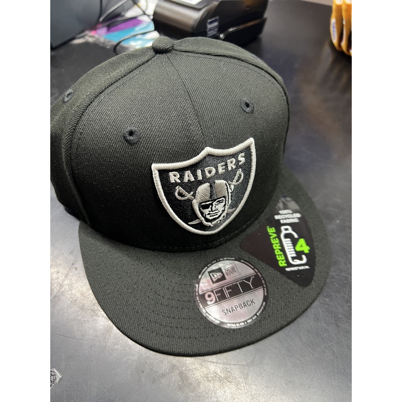 60508666  NE 950 RAIDERS CAP