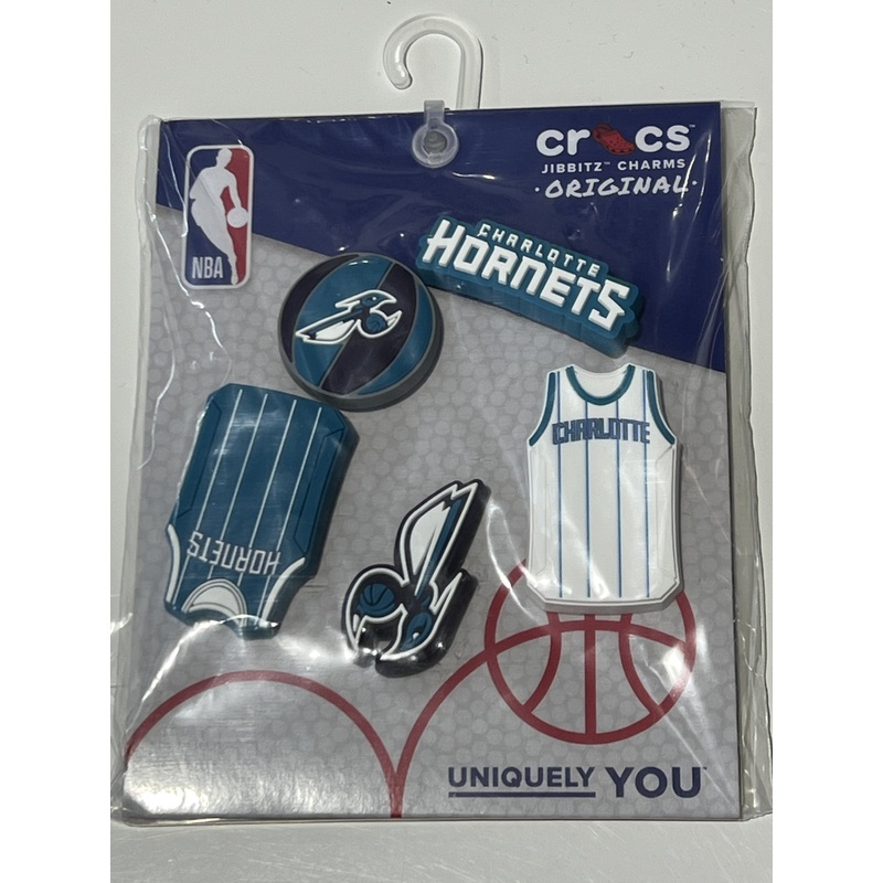 10011806 CROCS JIBBITZ HORNETS