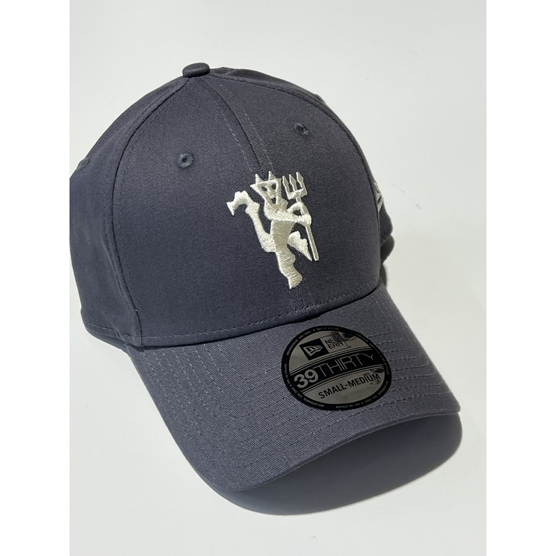 60564620 NE MAN U CAP FLEXI|SM|ML|LXL