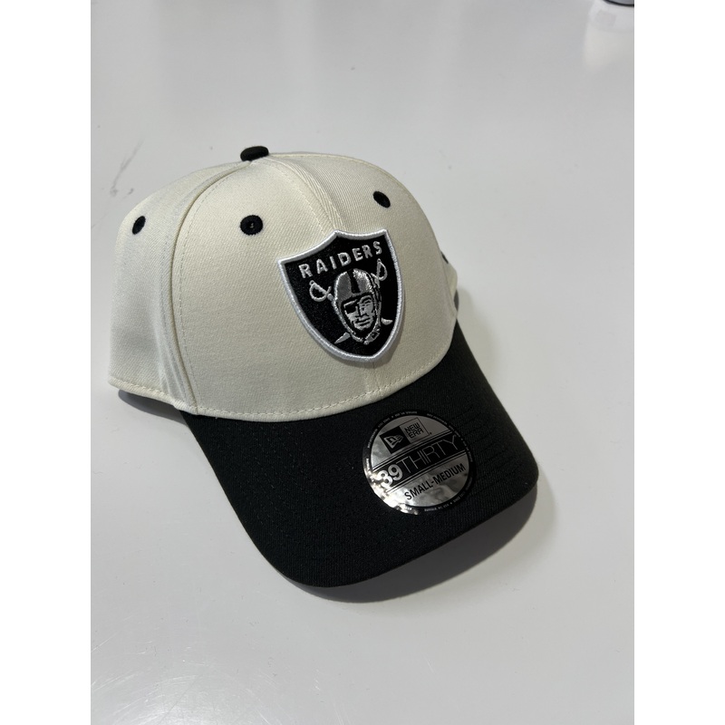 60574201 NE RAIDERS FITTED CAP