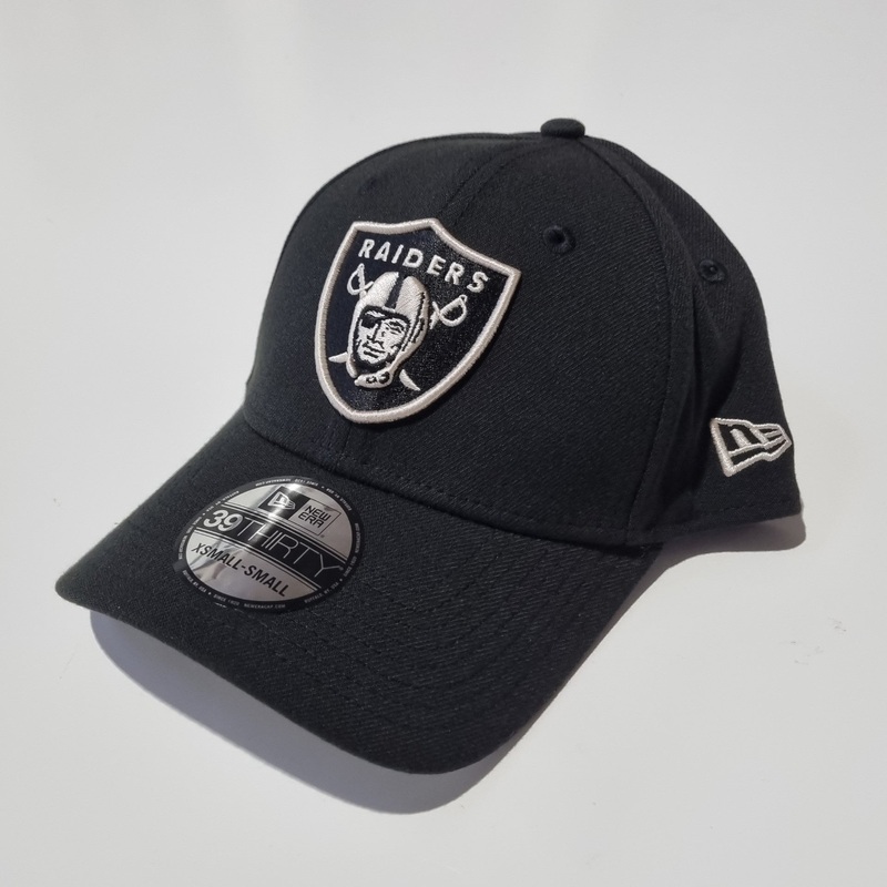 60574208 NE 3930 RAIDERS CAP|XS/S|S/M|M/L