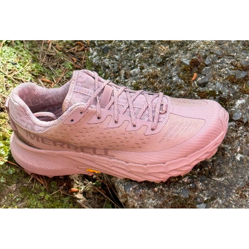 J068262 MERRELL AGILTY PEAK 5 W
