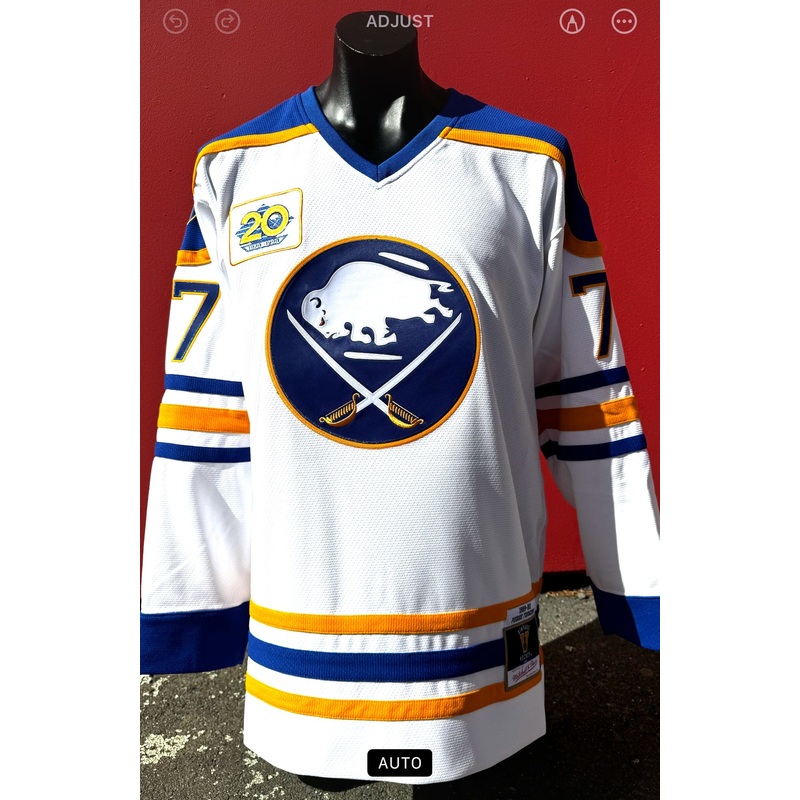 MNBSJY8743 BLUE LINE JSY SABRES
