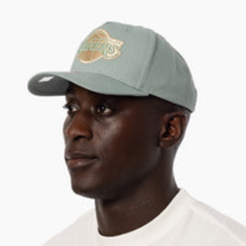 MNLL23263  CORE LAKERS CAP GREEN OSFM