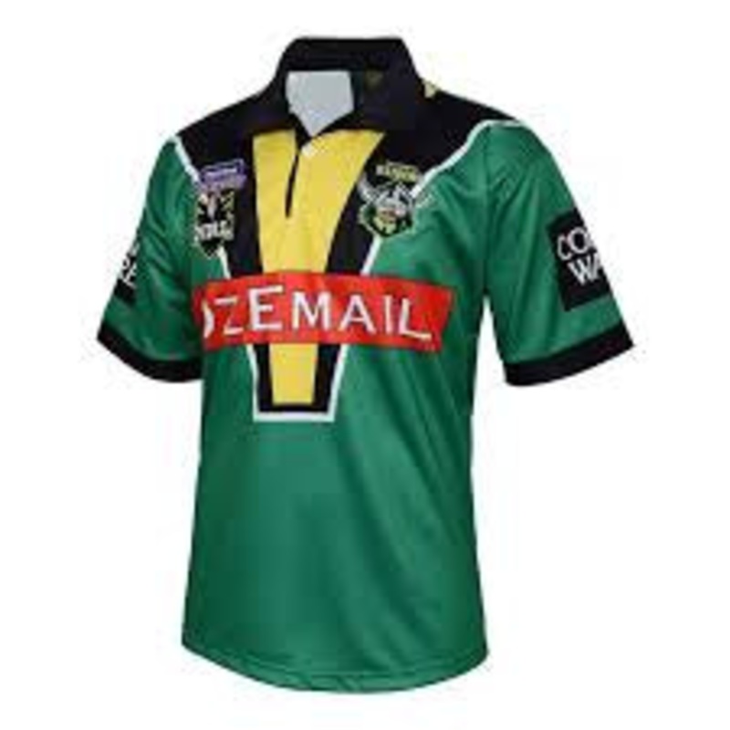 RETROCR01 CANBERRA RAIDERS 2001