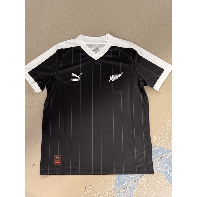 78598102 PUMA NZF FAN SHIRT YTH
