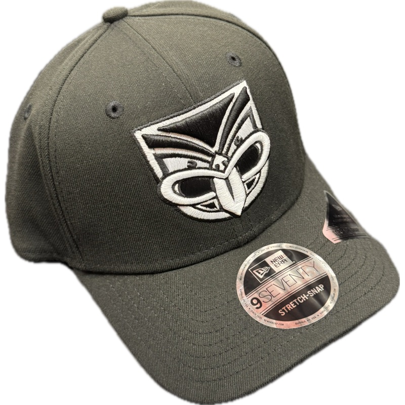 60671372  NE 970 WARRIORS CAP