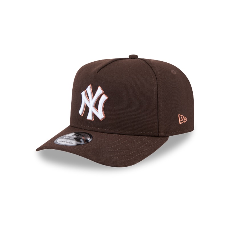 60766876 NE YANKEES SNAPBACK