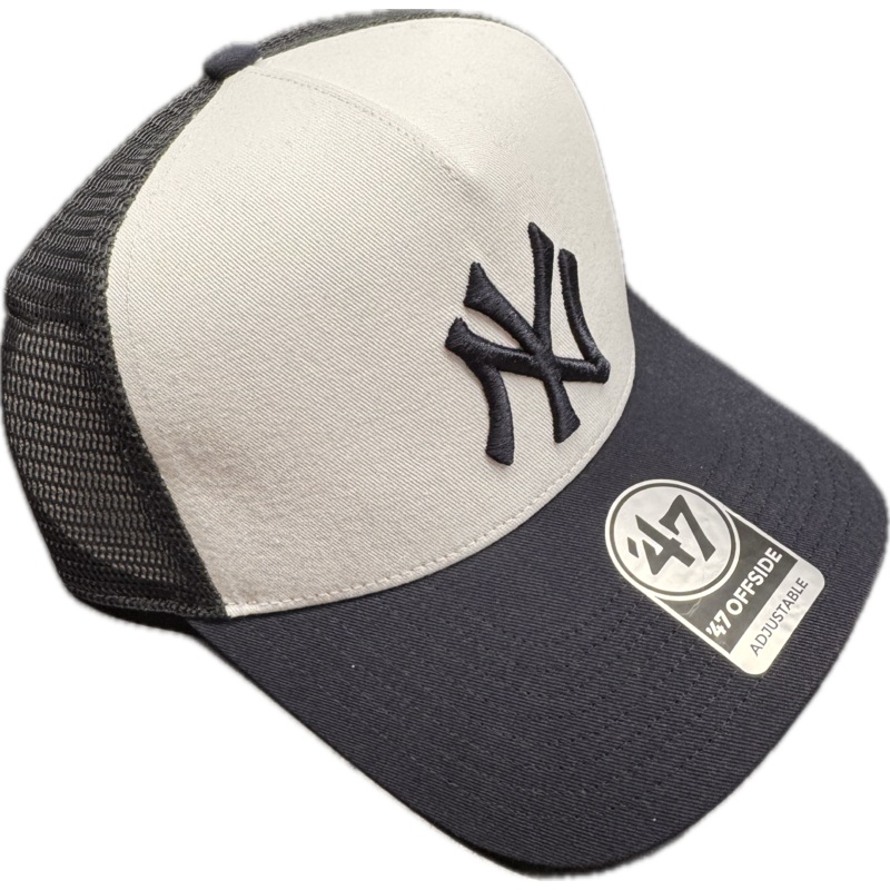 BPTOM17CNP-WH YANKEES TRUCKER