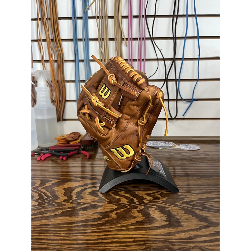 The Single (Glove Fix)
